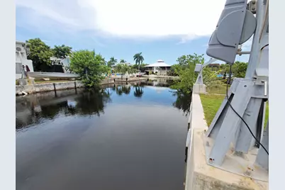 550 Pine Lane, Big Pine Key, FL 33043 - Photo 14