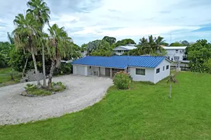 550 Pine Ln, Big Pine Key, FL 33043 - Photo 16