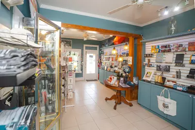 513 Truman Avenue, Key West, FL 33040 - Photo 4