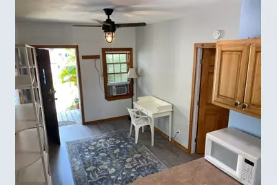 1120 Elgin Lane #B, Key West, FL 33040 - Photo 4