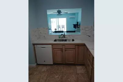 2601 S Roosevelt Boulevard #404B, Key West, FL 33040 - Photo 8