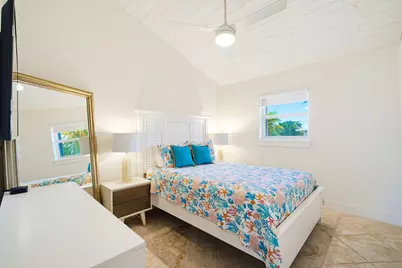 420 11th Street, Key Colony, FL 33051 - Photo 42