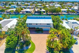 420 11th St, Key Colony, FL 33051 - Photo 98