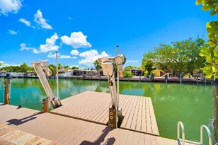 420 11th St, Key Colony, FL 33051 - Photo 4