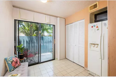 87200 Overseas Highway #APT B 6, Plantation Key, FL 33036 - Photo 6