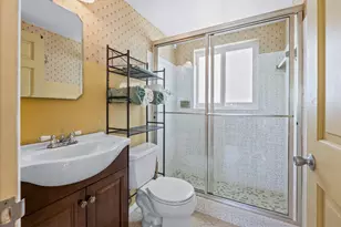 219 Schooner Ln, Duck Key, FL 33050 - Photo 14