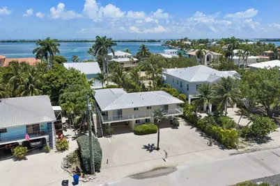 219 Schooner Lane, Duck Key, FL 33050 - Photo 2