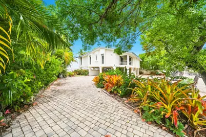 154 Redwing Road, Plantation Key, FL 33070 - Photo 2
