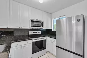 98402 Windward Ave, Key Largo, FL 33037 - Photo 2