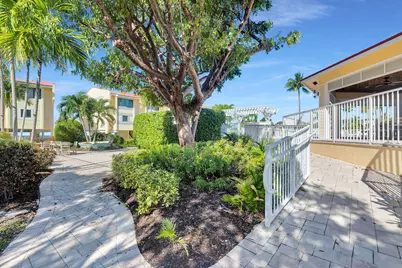 88540 Overseas Highway #APT 304, Plantation Key, FL 33070 - Photo 24