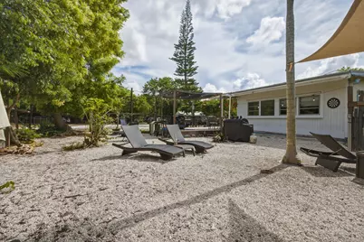 2231 Middle Torch Road, Middle Torch Key, FL 33042 - Photo 18