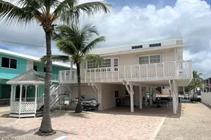 126 3rd Ln, Key Largo, FL 33037 - Photo 1