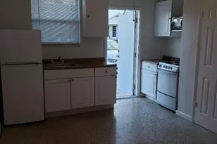 195 Gardenia St, Plantation Key, FL 33070 - Photo 10