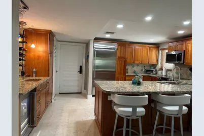2000 Overseas Highway #APT 4G, Marathon, FL 33050 - Photo 8