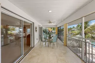 126 N Indies Dr, Duck Key, FL 33050 - Photo 24