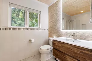 157 Navajo St, Upper Matecumbe Key Islamorada, FL 33070 - Photo 12