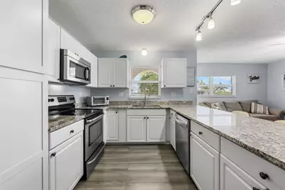 310 3rd Street, Key Colony, FL 33051 - Photo 8