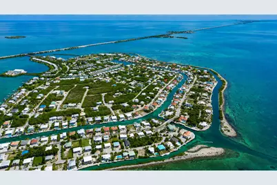 273 W Seaview Drive, Duck Key, FL 33050 - Photo 38