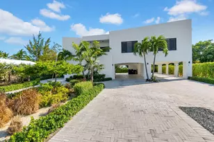273 W Seaview Dr, Duck Key, FL 33050 - Photo 44