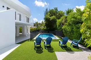 273 W Seaview Dr, Duck Key, FL 33050 - Photo 4
