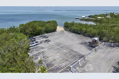 414 N Mahogany Avenue, Key Largo, FL 33037 - Photo 58