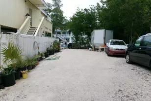 956 Shaw Dr, Key Largo, FL 33037 - Photo 2