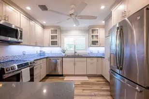 209 Shore Ave, Big Coppitt, FL 33040 - Photo 10