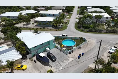 322 3rd Road, Key Largo, FL 33037 - Photo 1