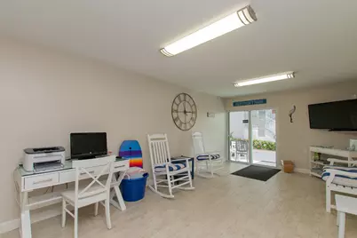 201 E Ocean Drive #1-211, Key Colony, FL 33051 - Photo 42