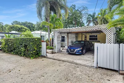 13 Bass Avenue, Key Largo, FL 33037 - Photo 2