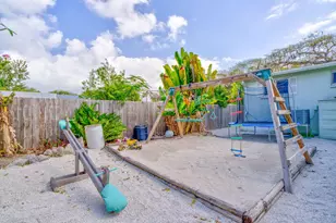 573 Boyd Dr, Key Largo, FL 33037 - Photo 36