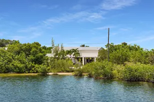 203 Peachtree Ave, Marathon, FL 33050 - Photo 6