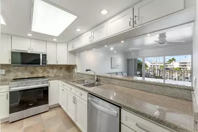 96 Avenue C #3 & Slip A-15, Marathon, FL 33050 - Photo 12