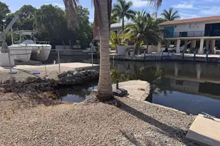 135 Peace Ave, Key Largo, FL 33070 - Photo 18