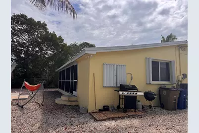 135 Peace Avenue, Key Largo, FL 33070 - Photo 20