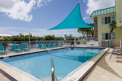 107 Avenue D #APT 208, Marathon, FL 33050 - Photo 2