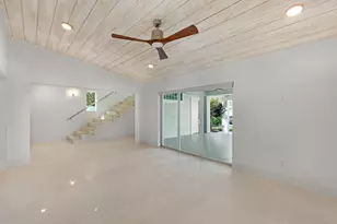 8 Poisonwood Rd, Key Largo, FL 33037 - Photo 36