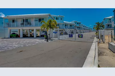 10877 Overseas Highway #APT 112, Marathon, FL 33050 - Photo 6