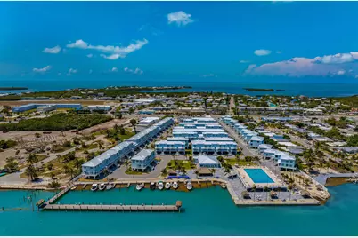 10877 Overseas Highway #APT 112, Marathon, FL 33050 - Photo 14