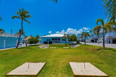 10877 Overseas Highway #APT 112, Marathon, FL 33050 - Photo 18
