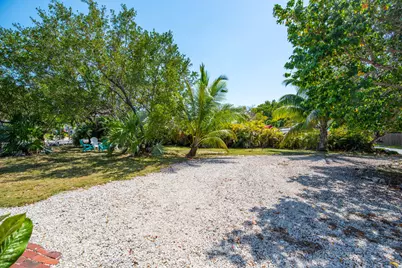 30881 Witters Lane, Big Pine Key, FL 33043 - Photo 28