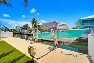 401 Coral Ave, Ramrod Key, FL 33042 - Photo 40