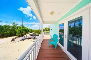 401 Coral Ave, Ramrod Key, FL 33042 - Photo 24