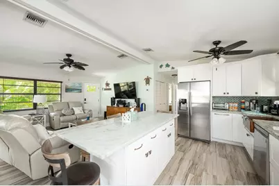 17183 W Green Turtle Lane, Sugarloaf Key, FL 33042 - Photo 6