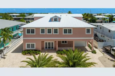 109 Valencia Drive, Plantation Key, FL 33036 - Photo 2