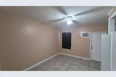 195 Gardenia Street #1, Plantation Key, FL 33070 - Photo 6