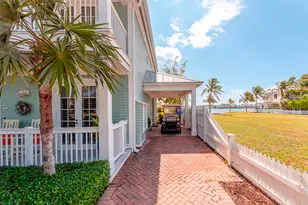 32 Sunset Key Dr, Key West, FL 33040 - Photo 4