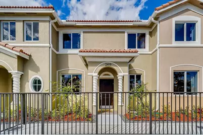 2419 SE 11th Street, Homestead, FL 33035 - Photo 1