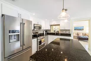 490 10th St, Key Colony, FL 33051 - Photo 4
