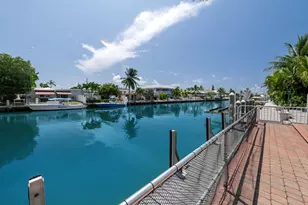 490 10th St, Key Colony, FL 33051 - Photo 8